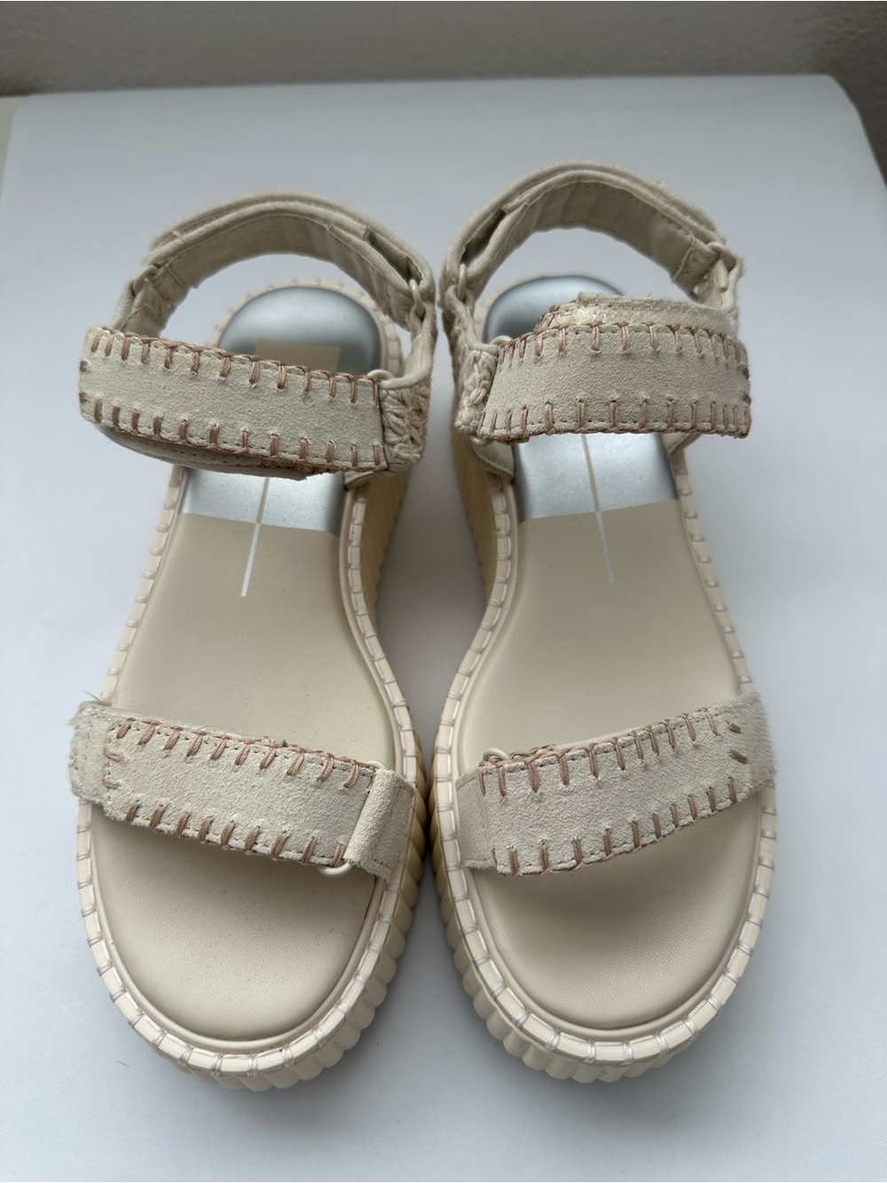 Dolce Vita Drake Sandals Off White/Ivory Crochet Fabric size 8
